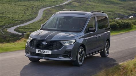 ford tourneo connect 2023 sport